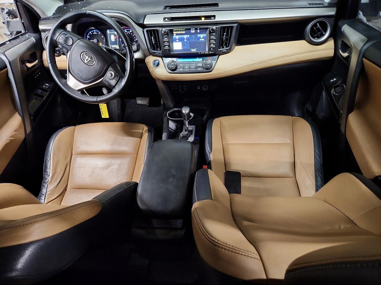 2016 TOYOTA RAV4