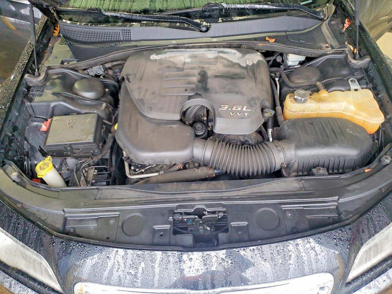 2013 CHRYSLER 300