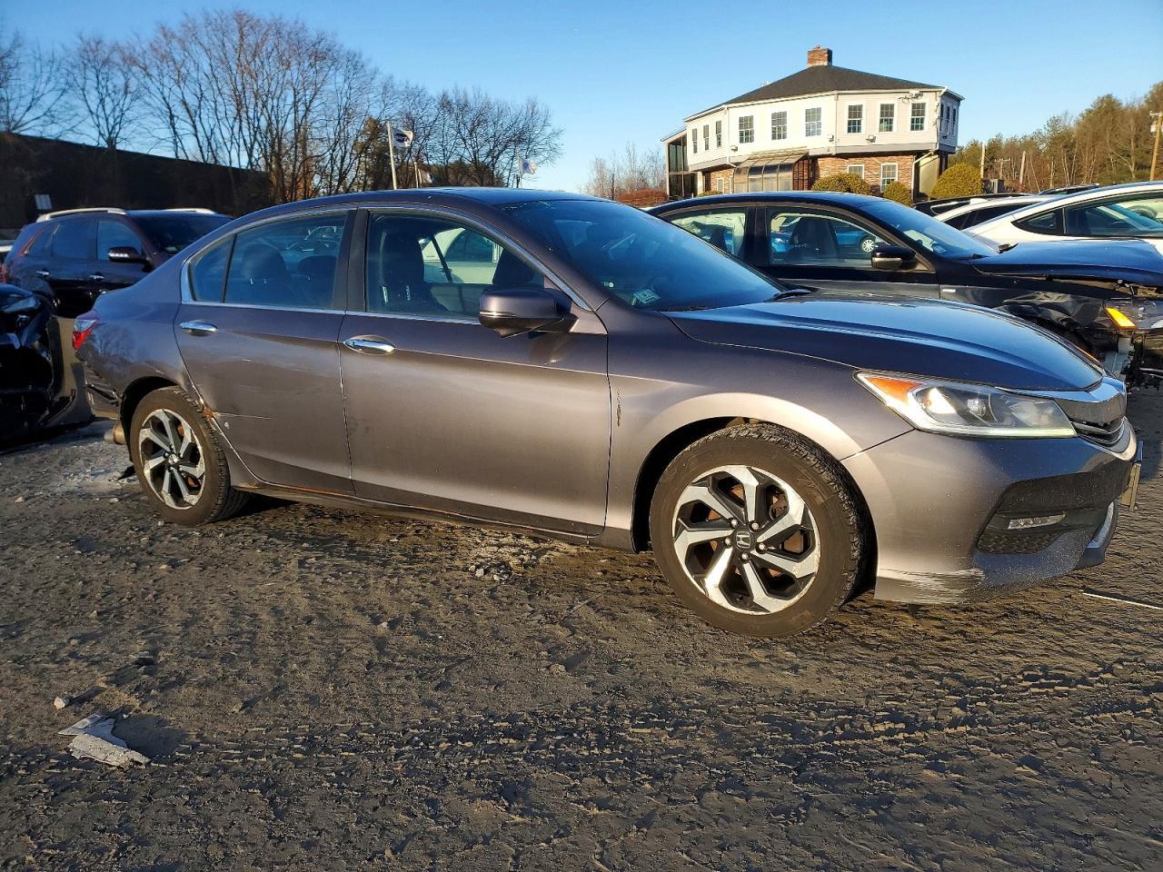 2017 HONDA ACCORD