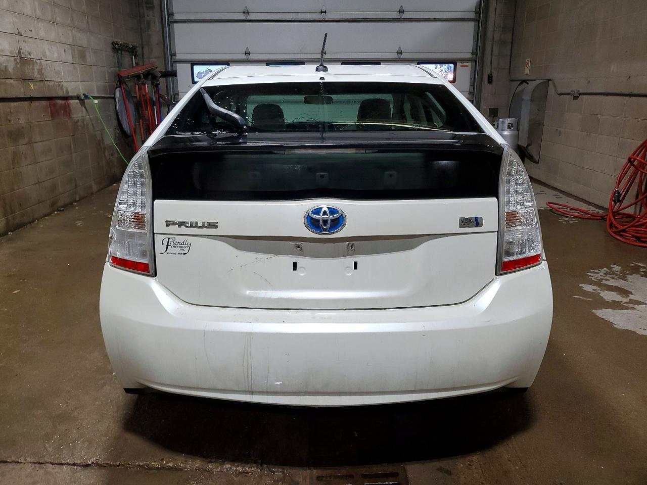 2011 TOYOTA PRIUS