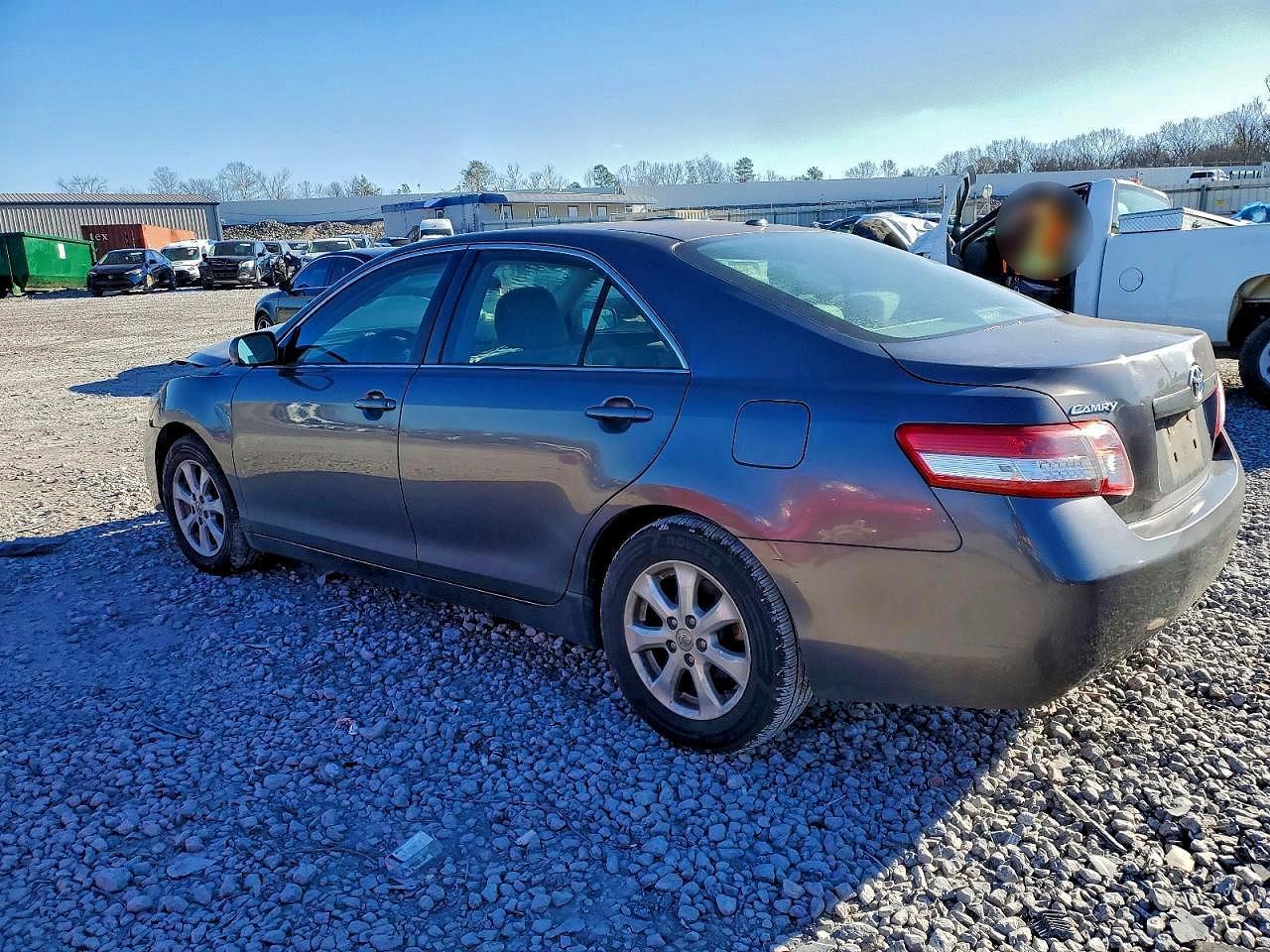 2011 TOYOTA CAMRY