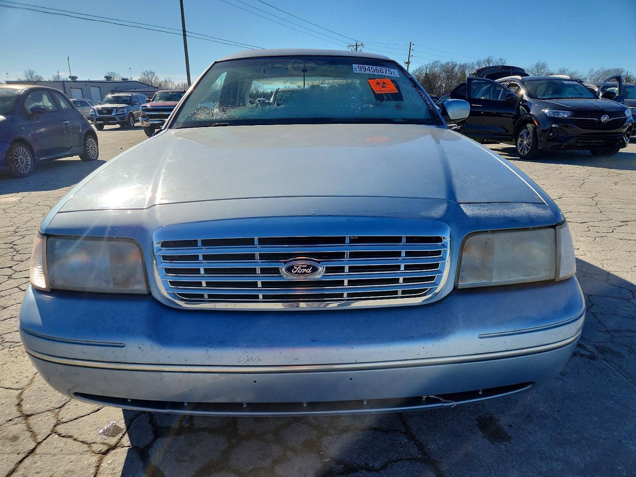 2000 FORD Crown Victoria