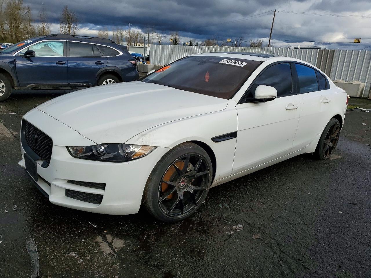 2017 JAGUAR XE