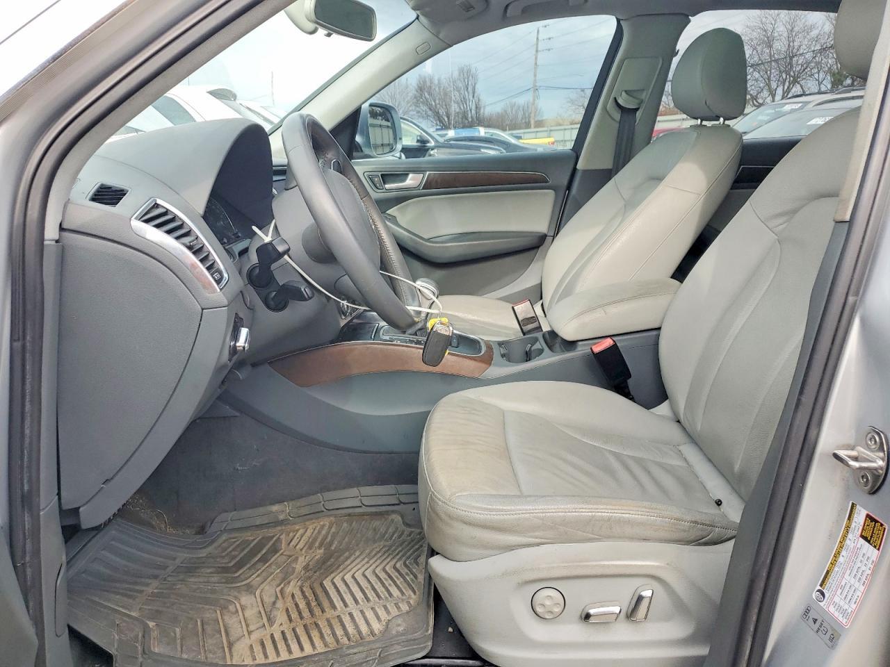 2014 AUDI Q5