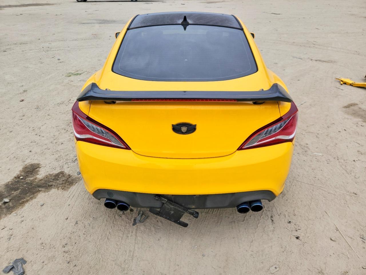 2010 HYUNDAI GENESIS
