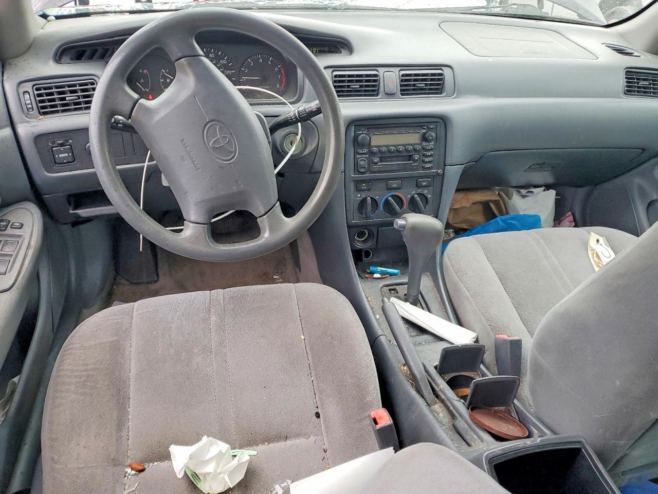 2001 TOYOTA CAMRY