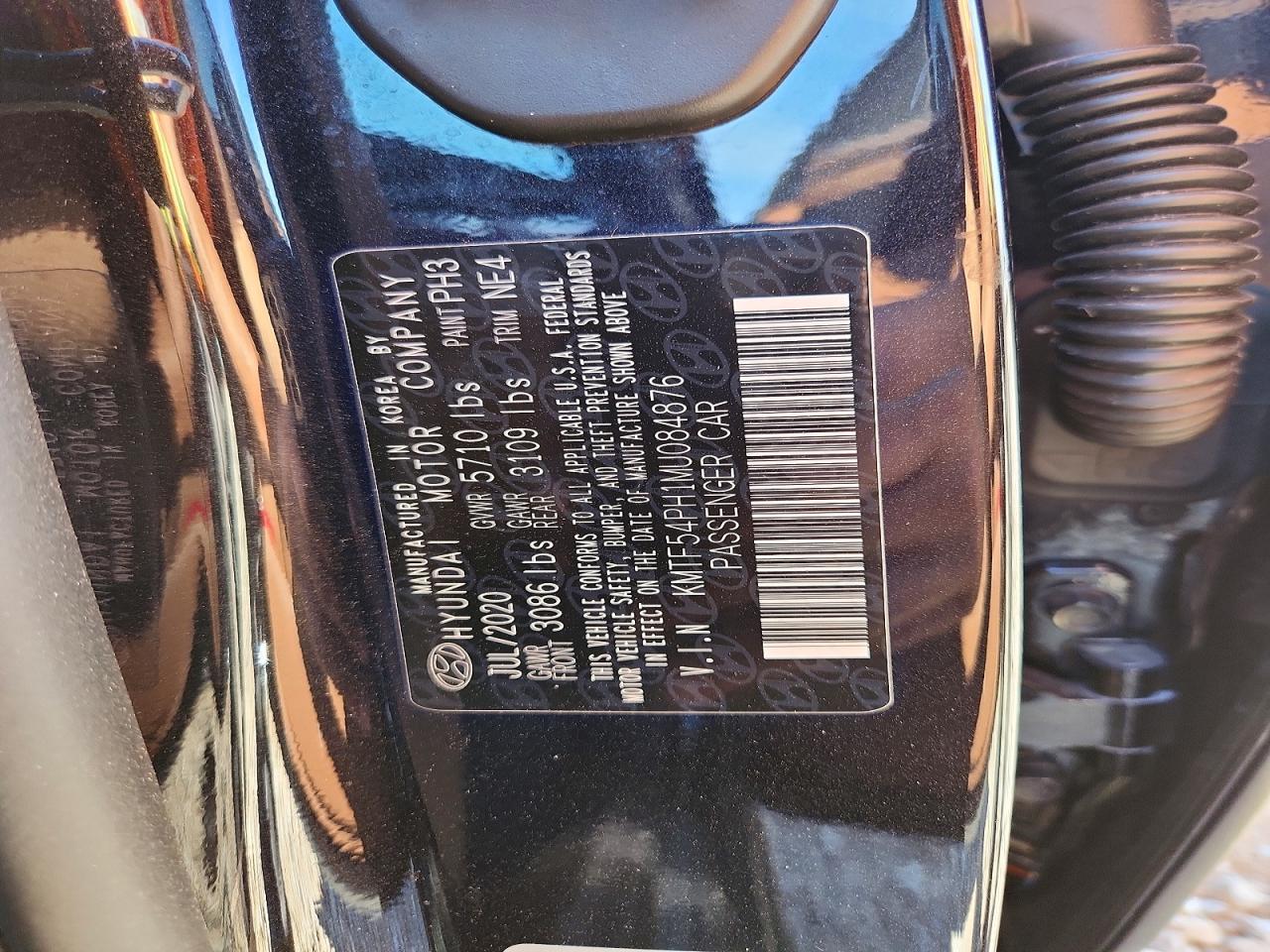 2021 GENESIS G90