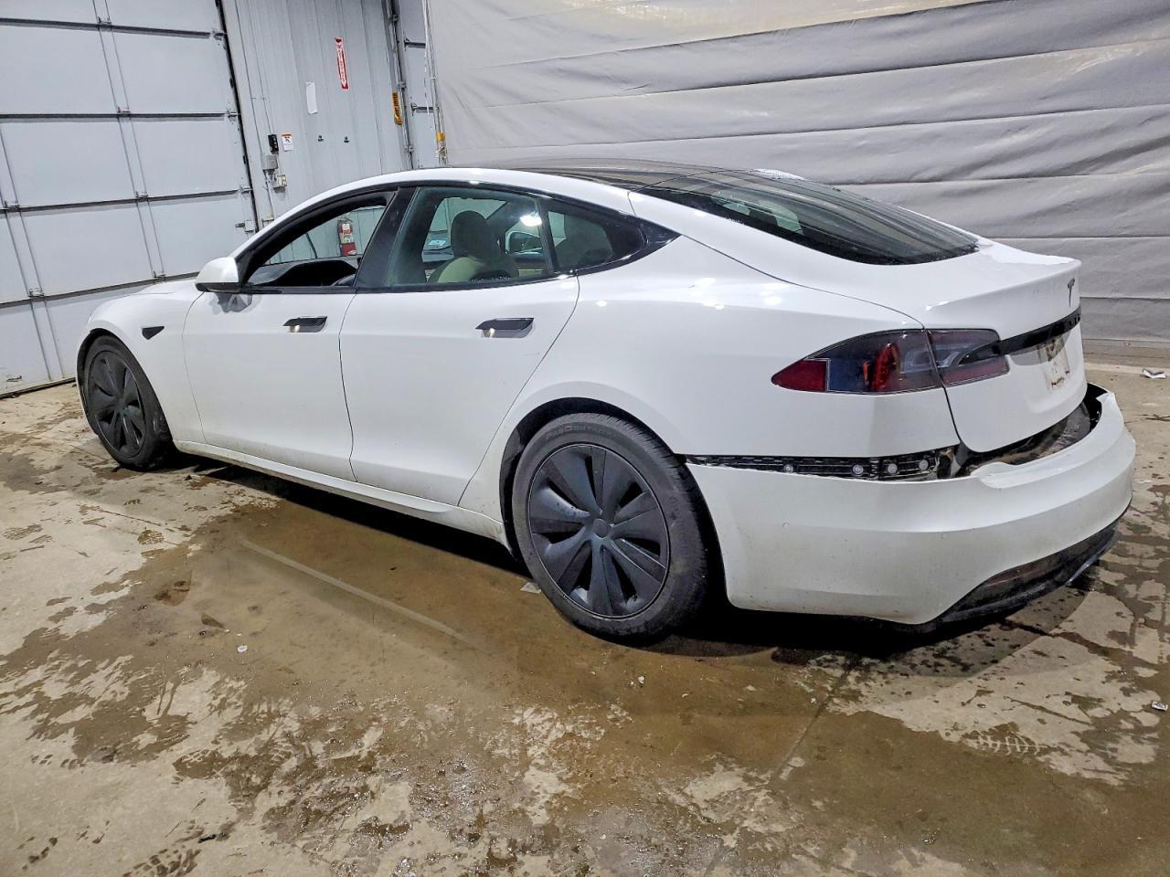 2022 TESLA MODEL S