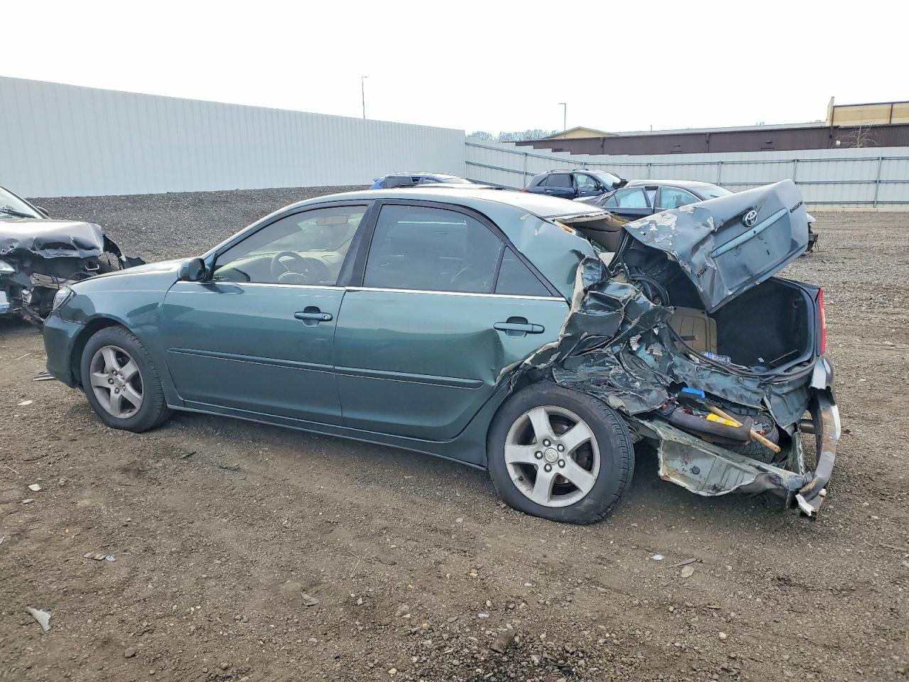 2002 TOYOTA CAMRY