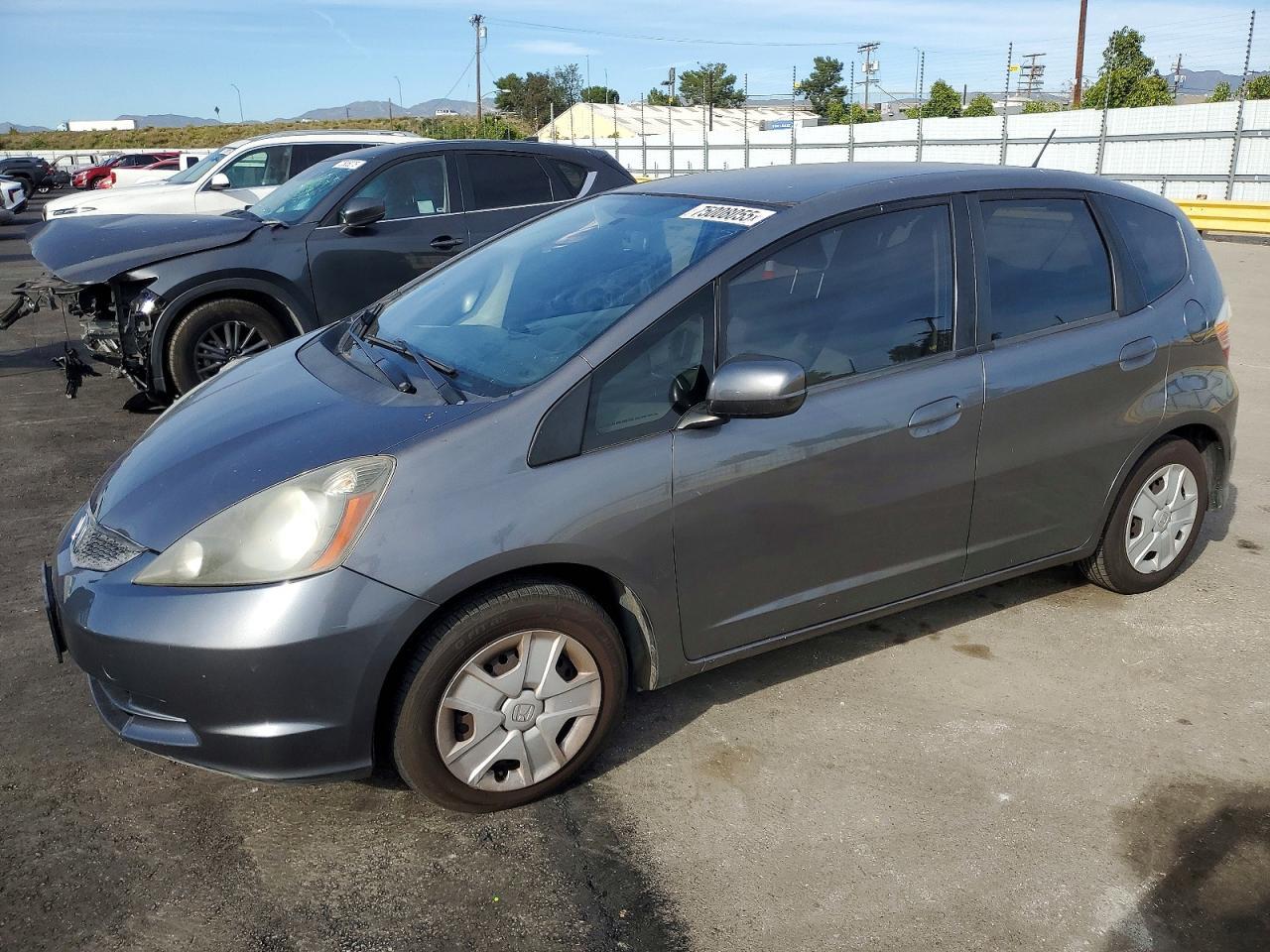 2012 HONDA FIT
