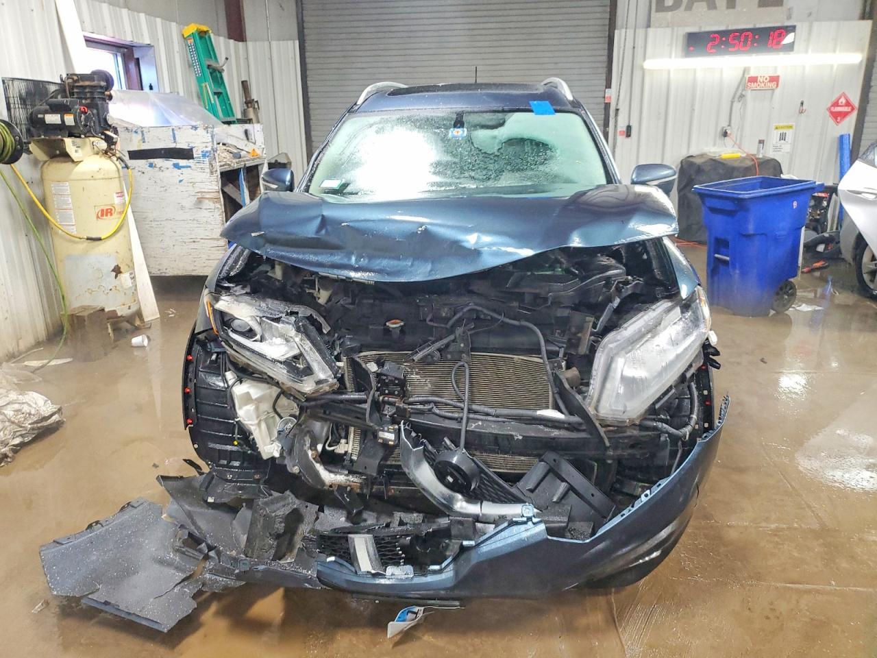 2014 NISSAN ROGUE