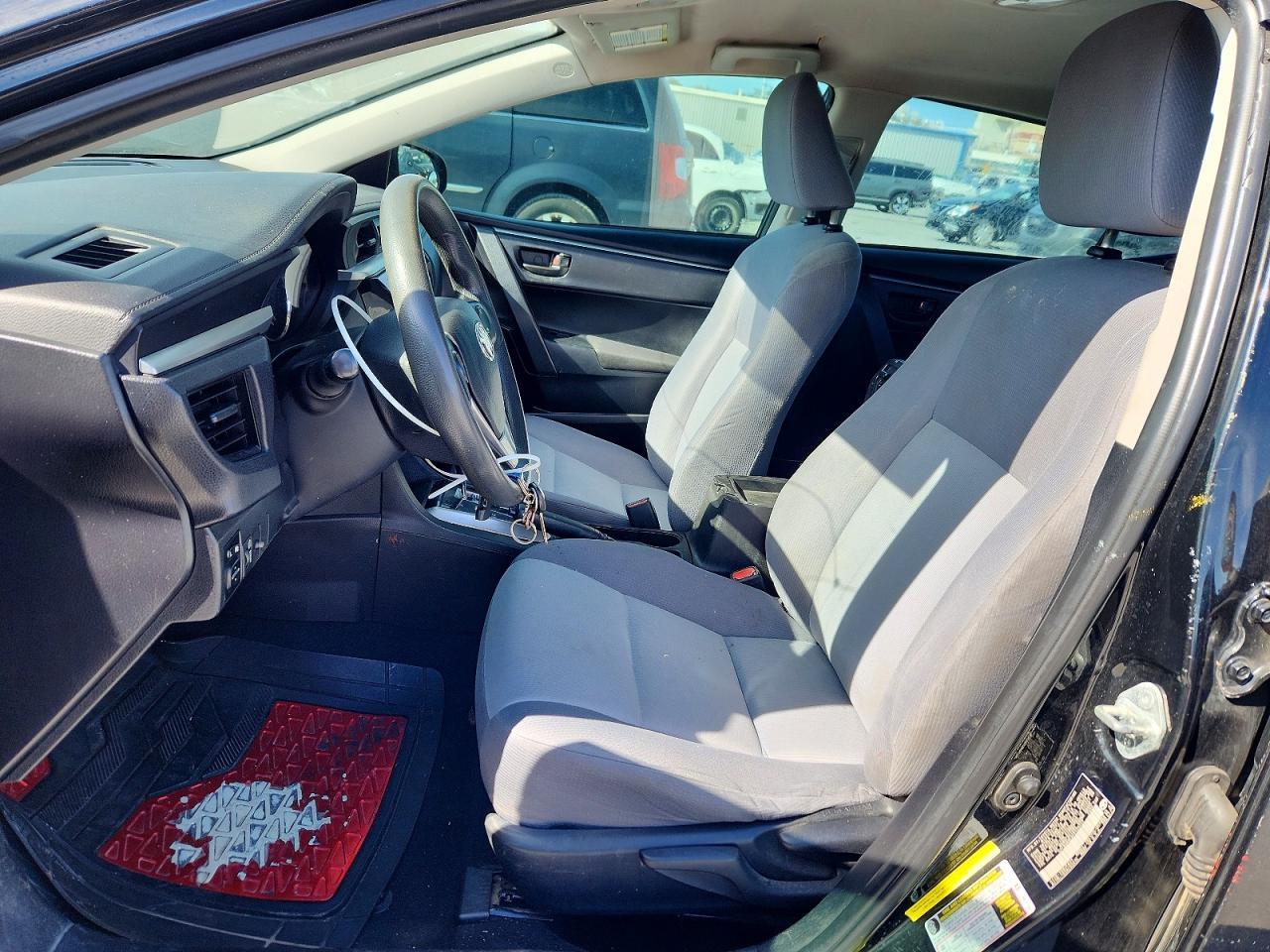 2015 TOYOTA COROLLA