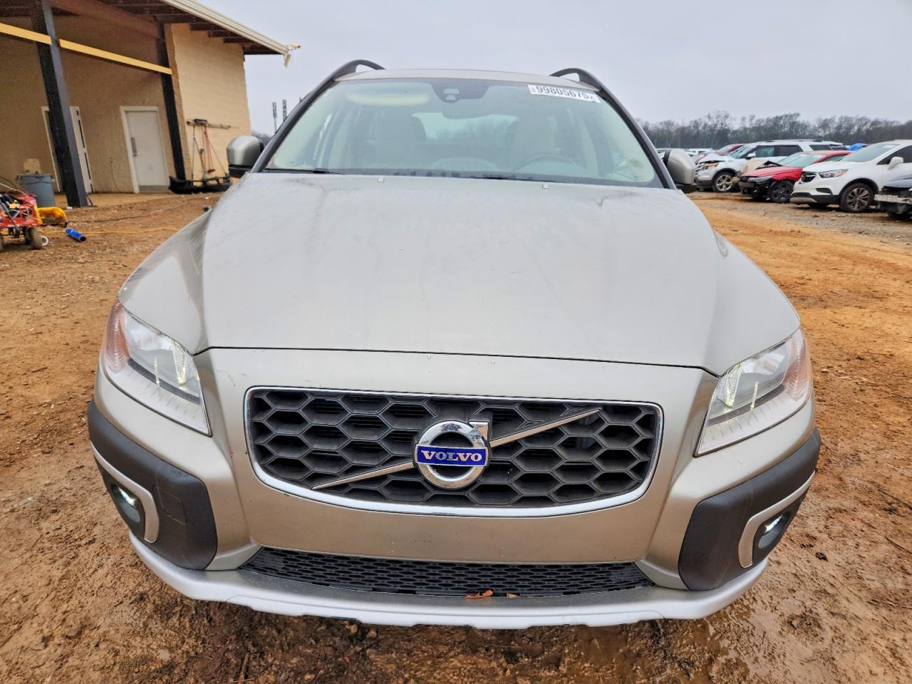 2016 VOLVO XC70