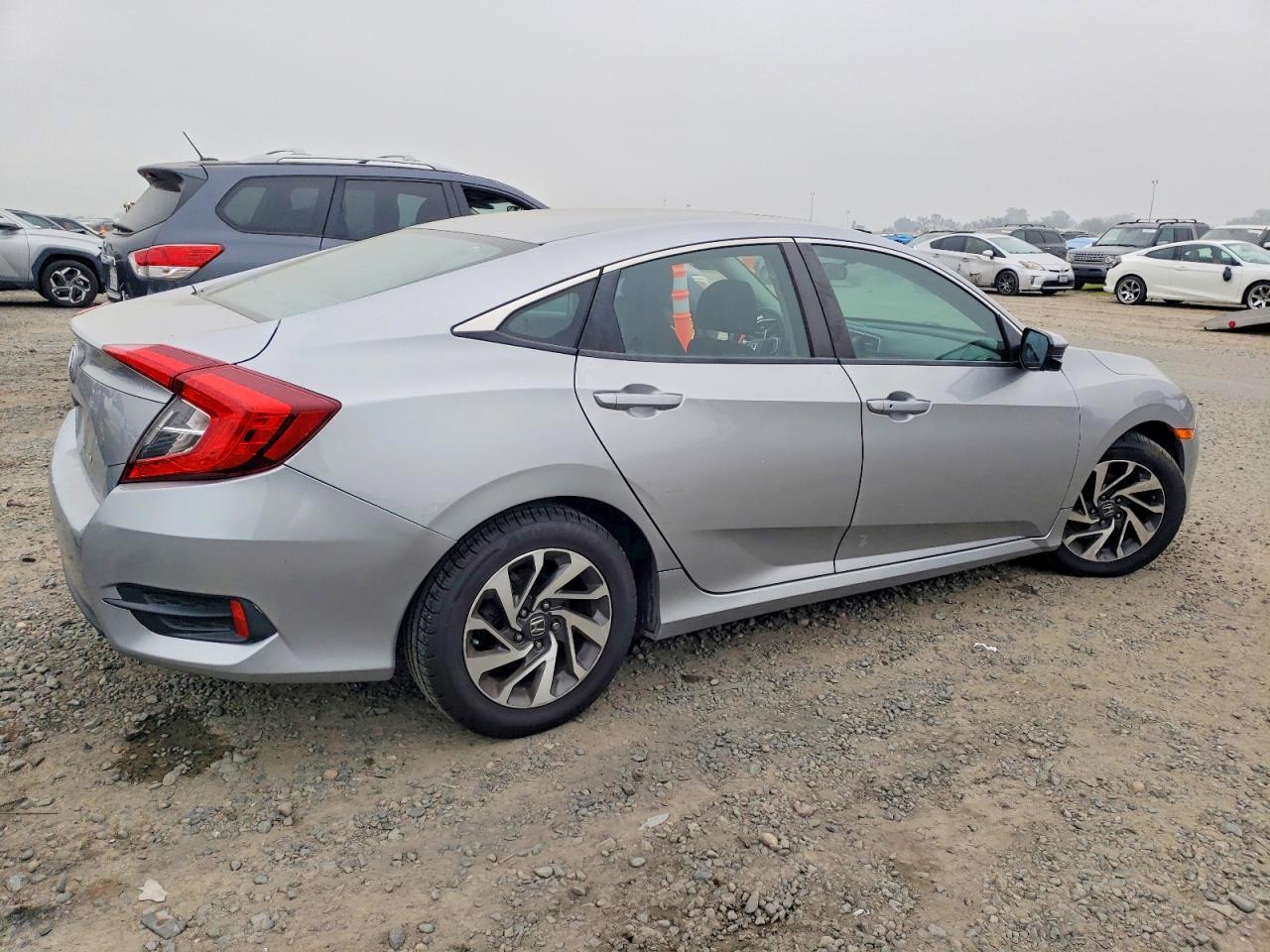 2016 HONDA CIVIC