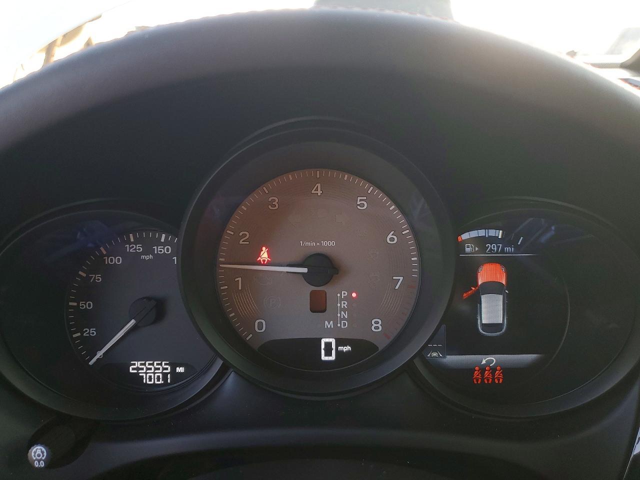2022 PORSCHE Macan