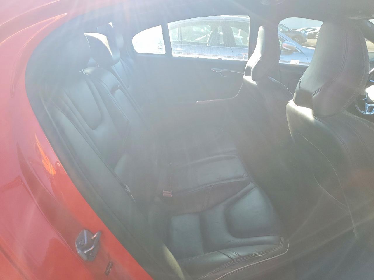 2015 VOLVO S60