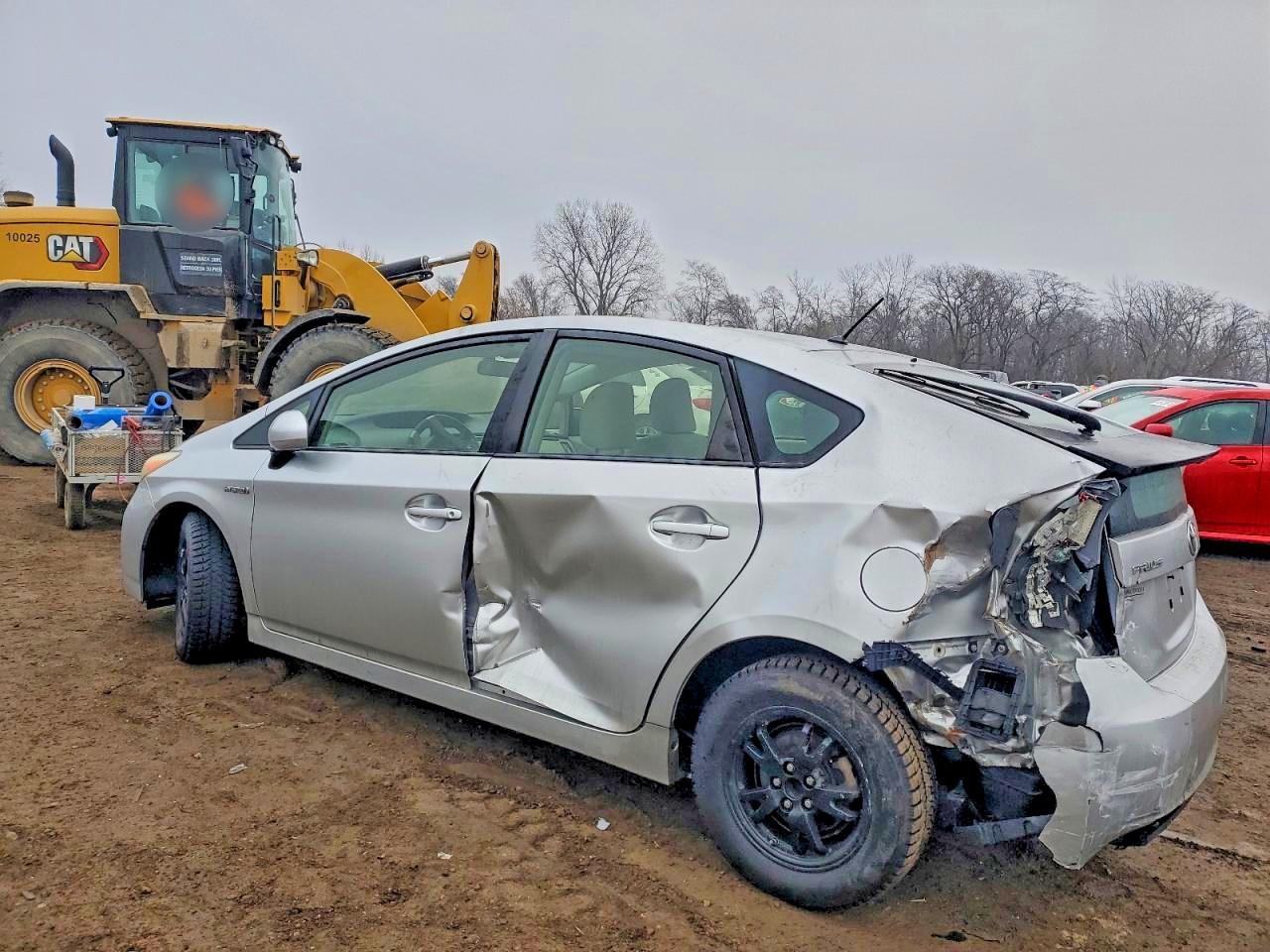 2013 TOYOTA PRIUS