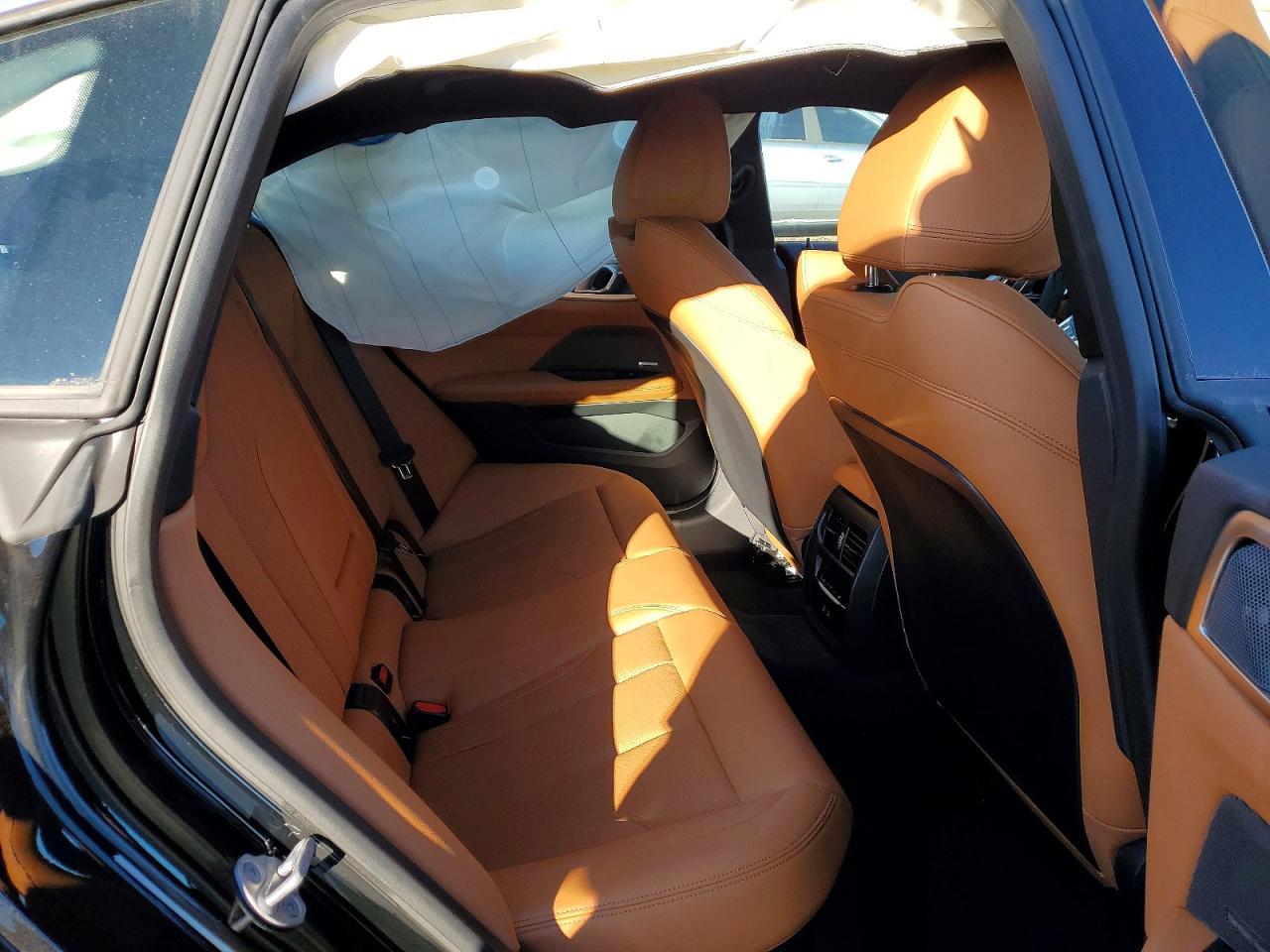 2025 BMW i4