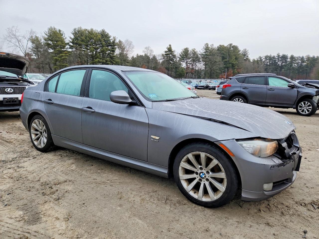 2011 BMW 3 SERIES