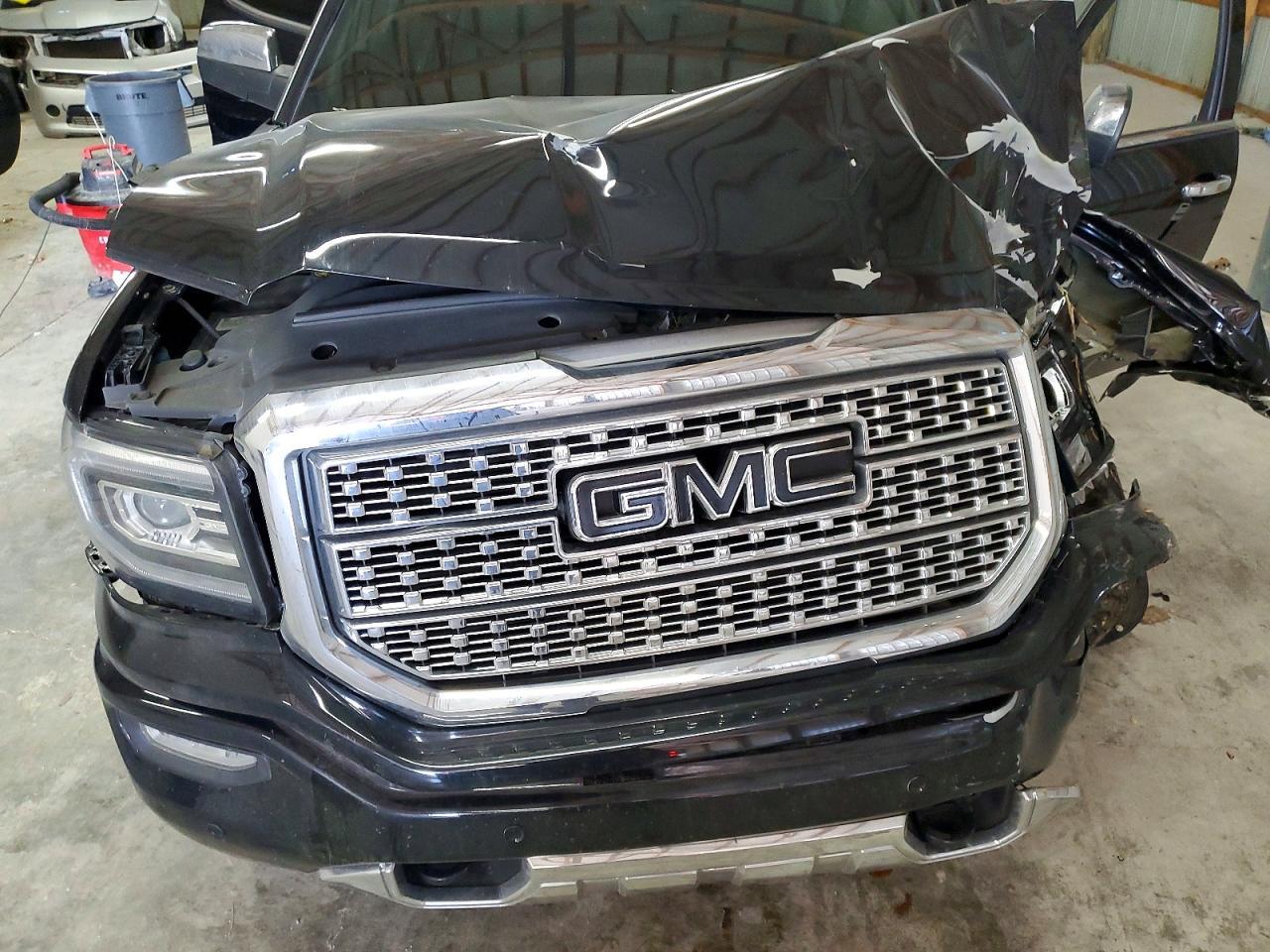 2017 GMC Sierra