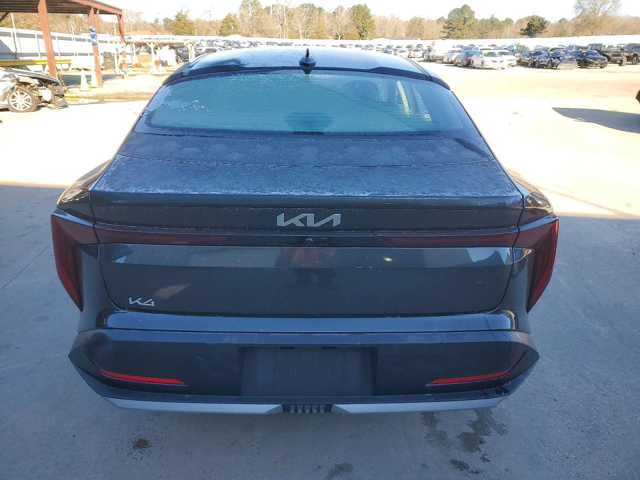 2025 KIA K4