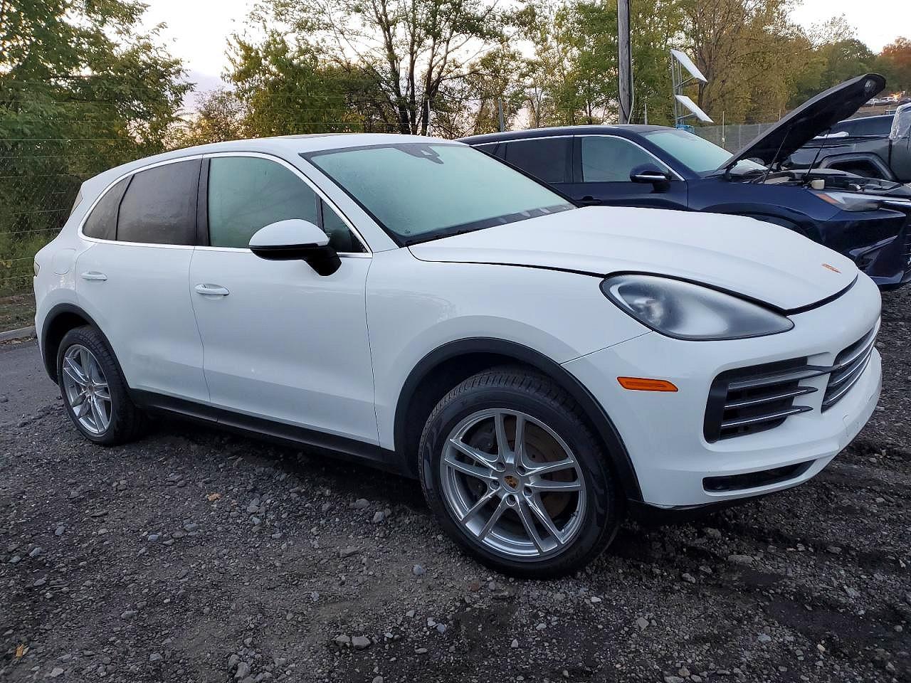 2023 PORSCHE CAYENNE