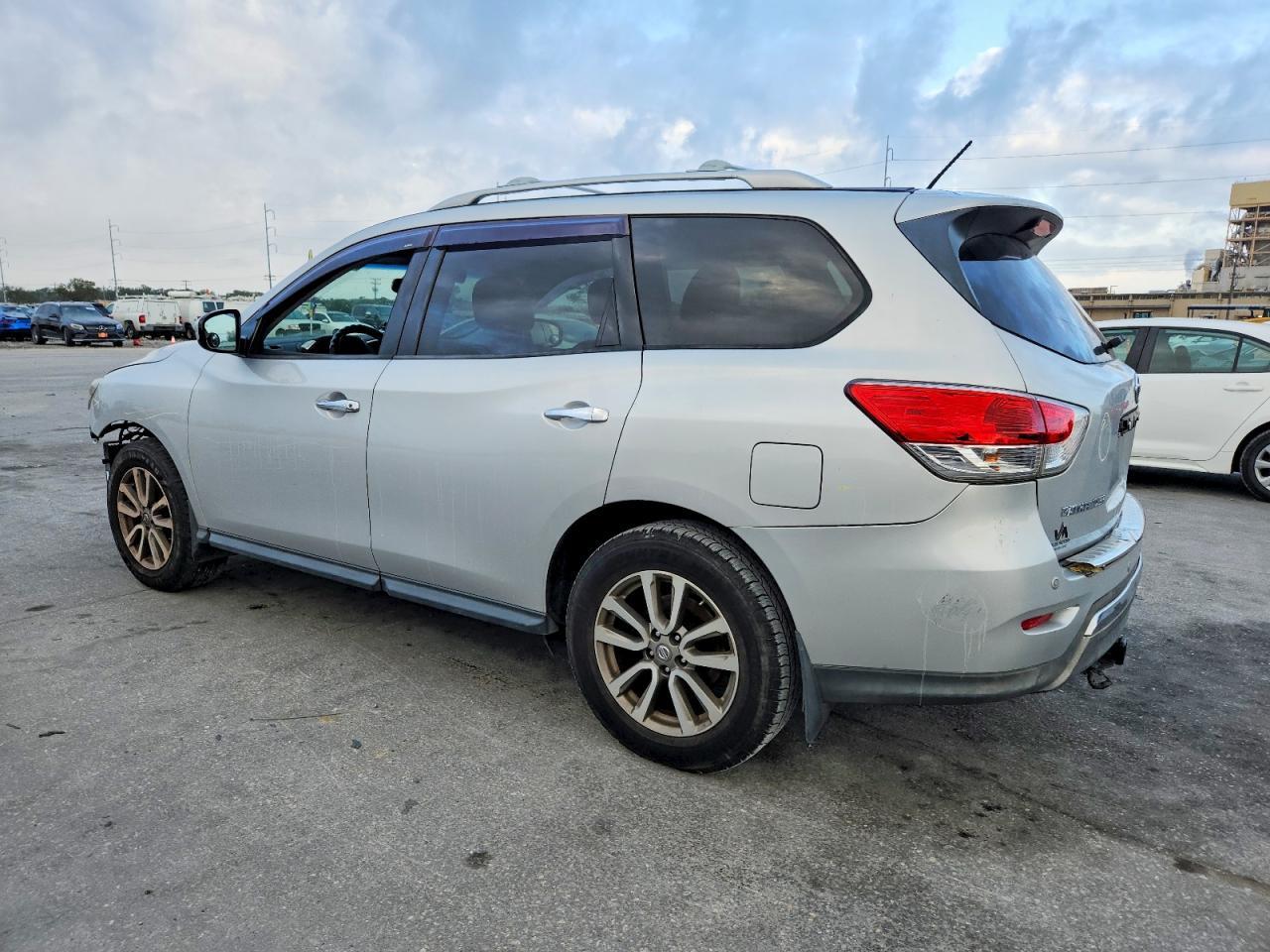 2015 NISSAN PATHFINDER