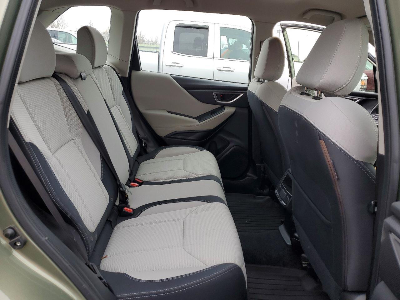 2020 SUBARU FORESTER