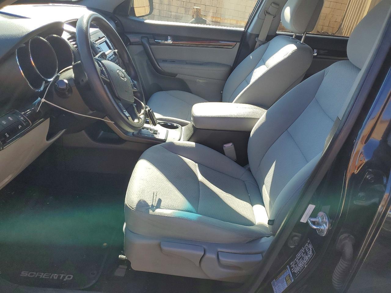 2012 KIA SORENTO
