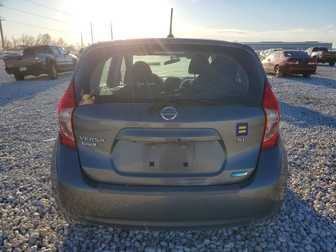 2016 NISSAN Versa Note