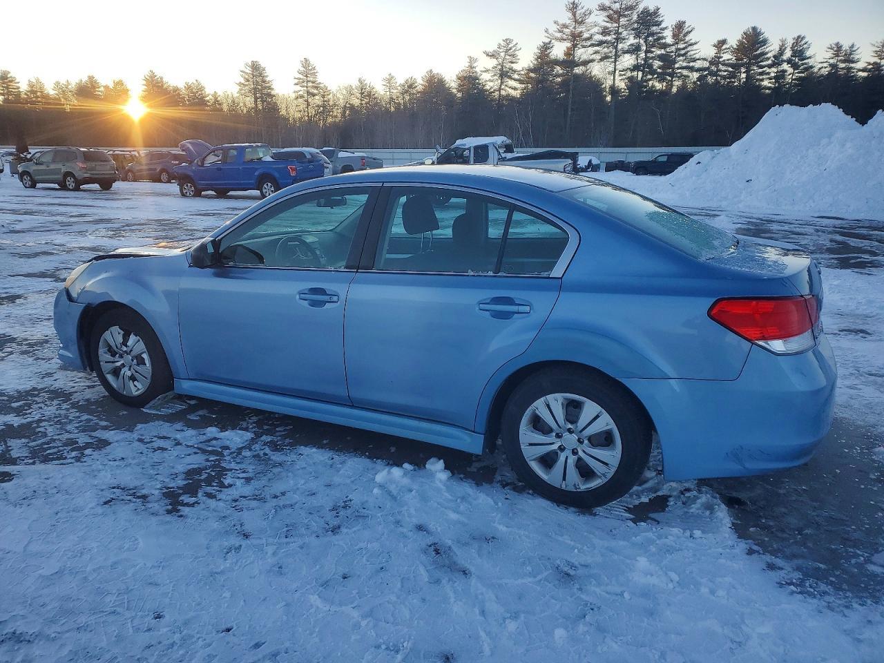 2010 SUBARU Legacy