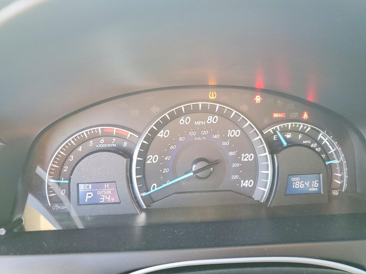 2012 TOYOTA CAMRY