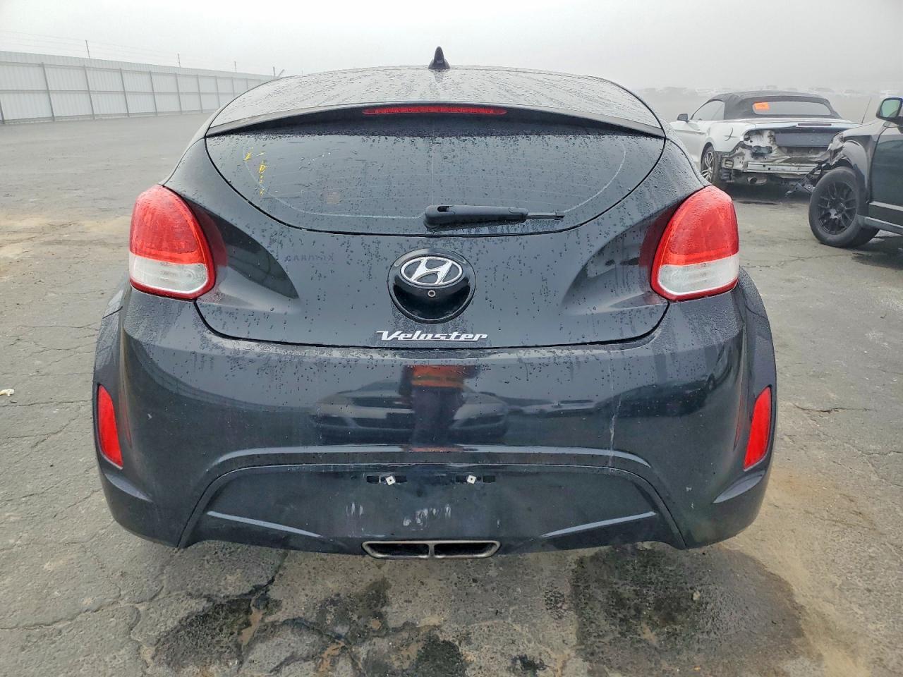 2016 HYUNDAI VELOSTER