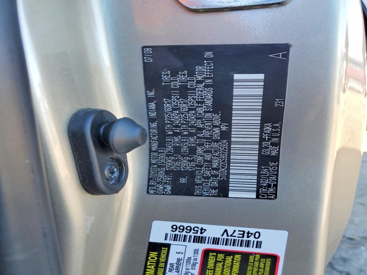 2009 TOYOTA SIENNA