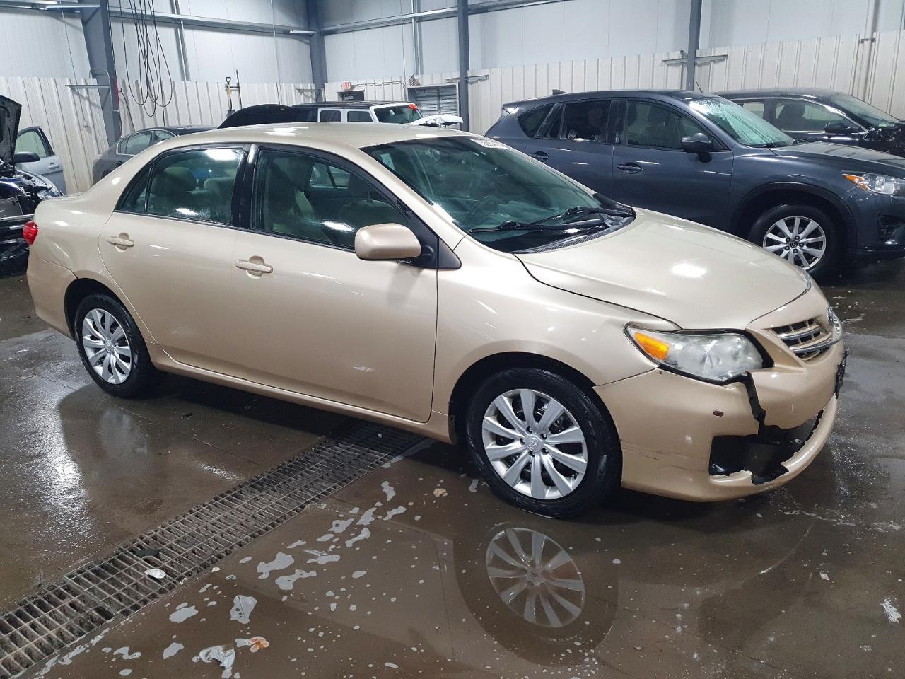 2013 TOYOTA COROLLA