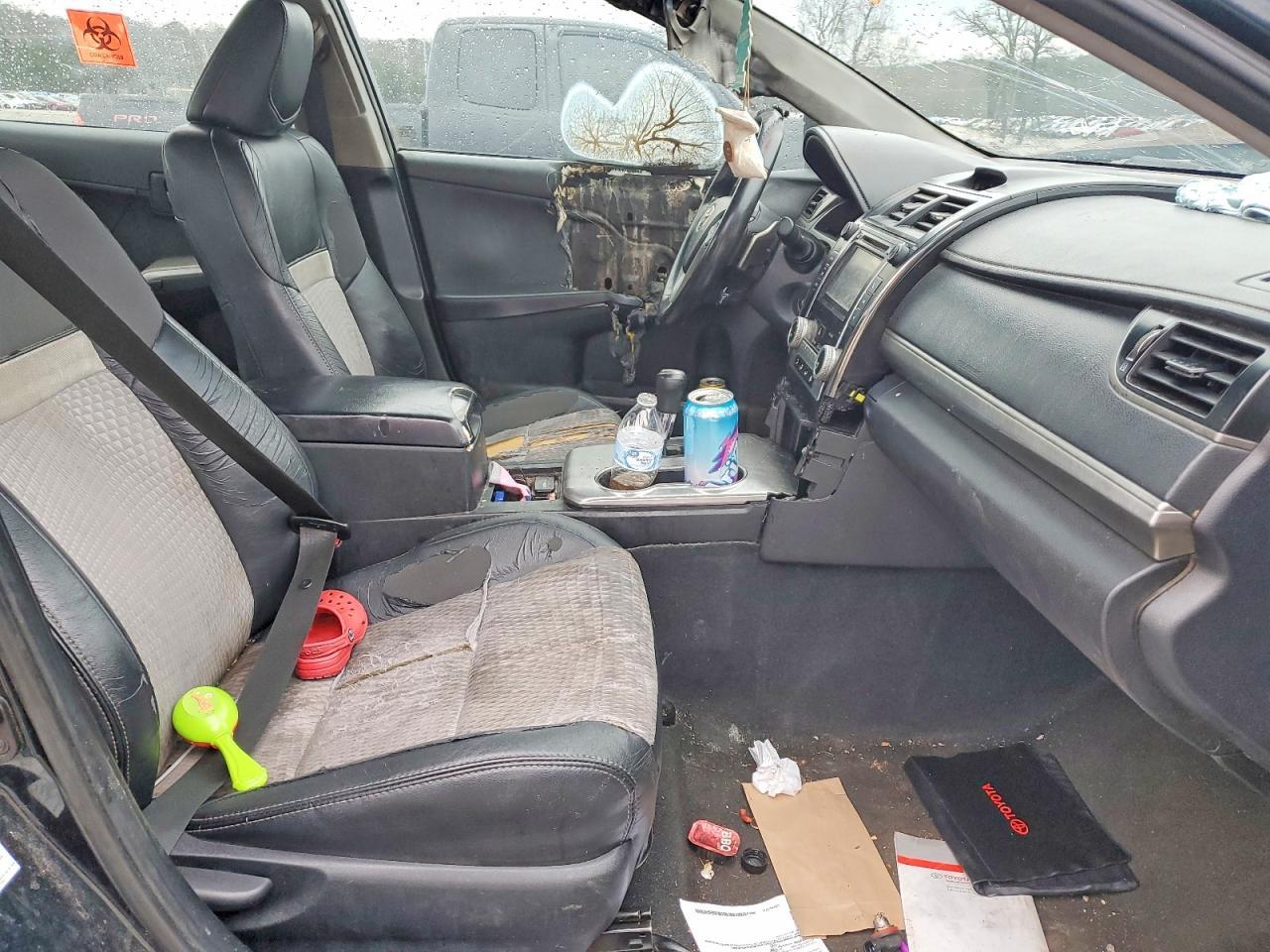 2012 TOYOTA CAMRY