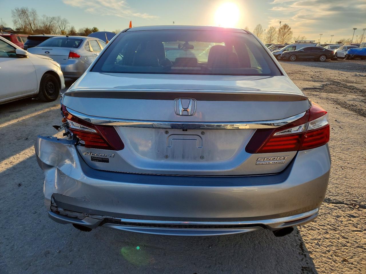 2017 HONDA ACCORD