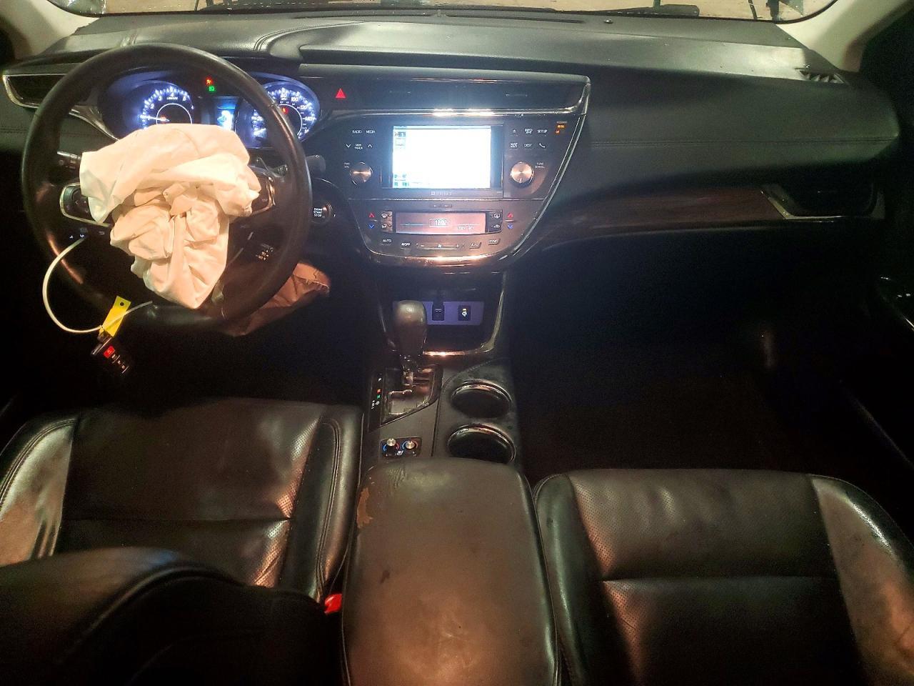 2014 TOYOTA Avalon