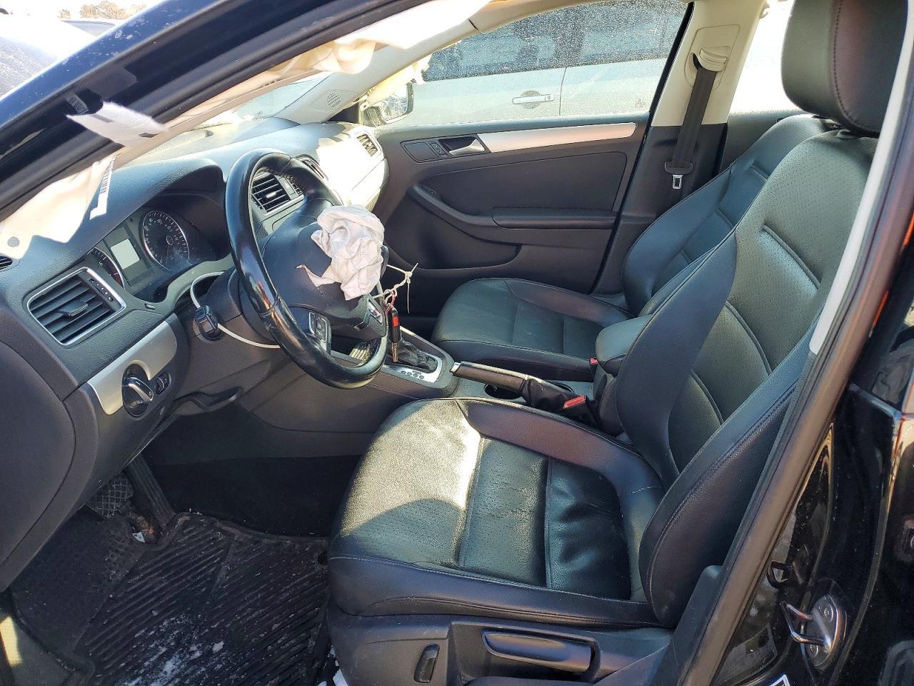 2014 VOLKSWAGEN JETTA