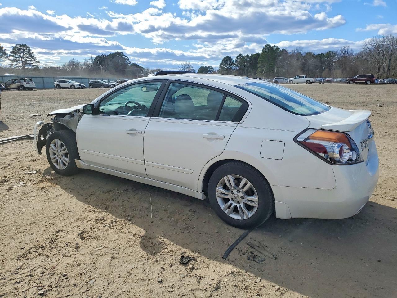 2012 NISSAN ALTIMA