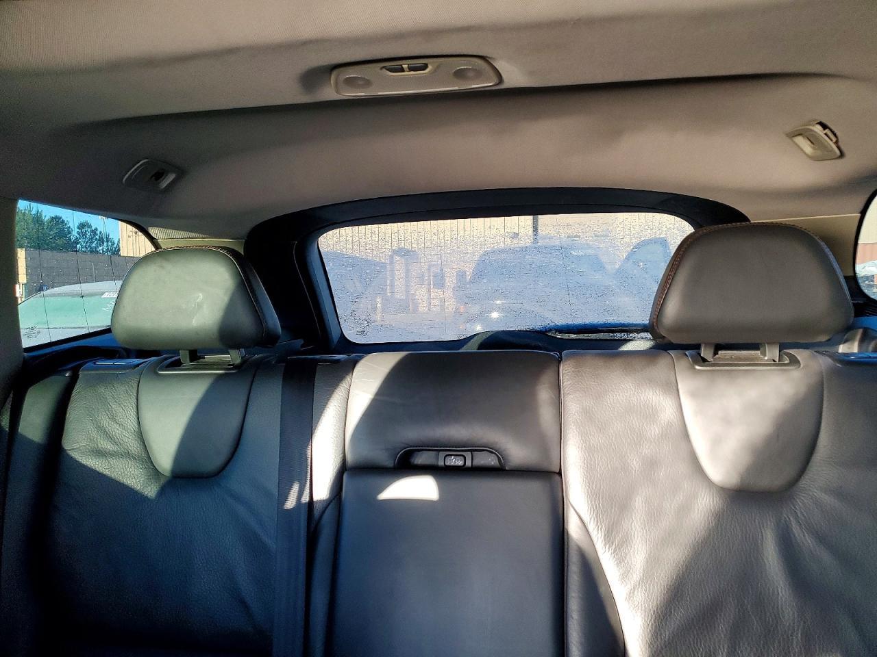 2011 VOLVO XC60