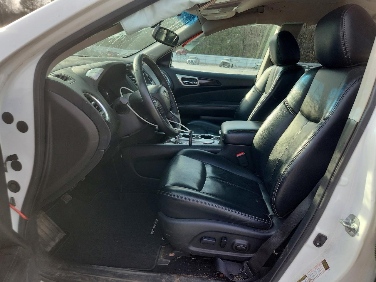 2016 NISSAN PATHFINDER