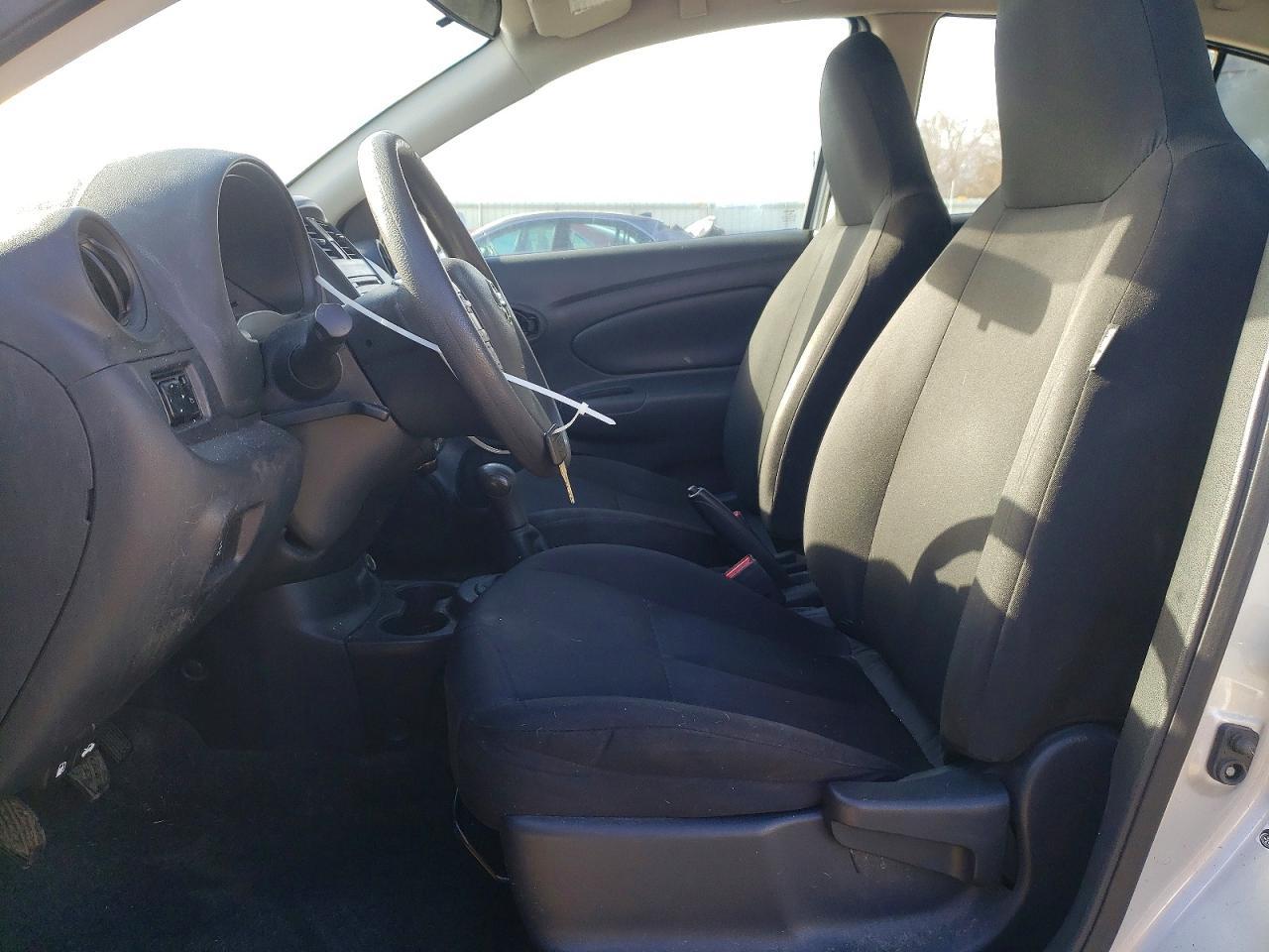2017 NISSAN VERSA