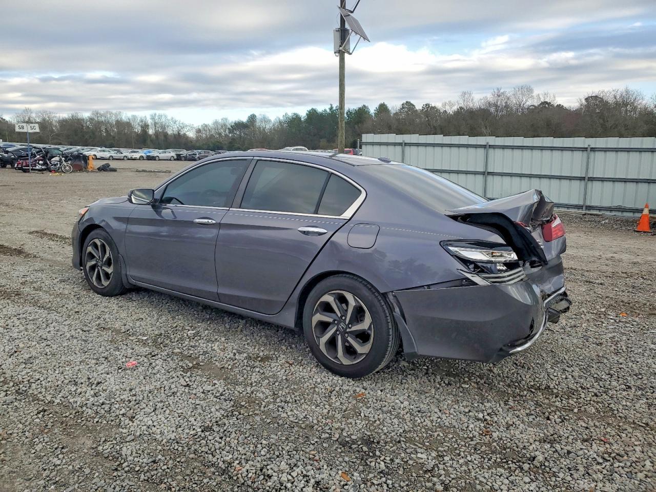 2016 HONDA ACCORD