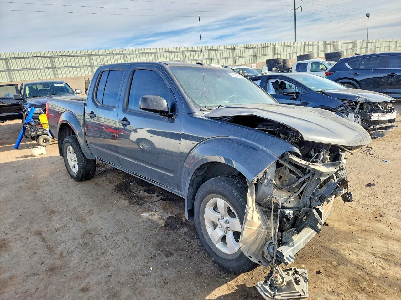 2013 NISSAN Frontier