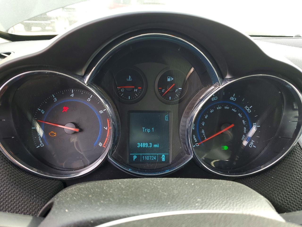 2011 CHEVROLET CRUZE
