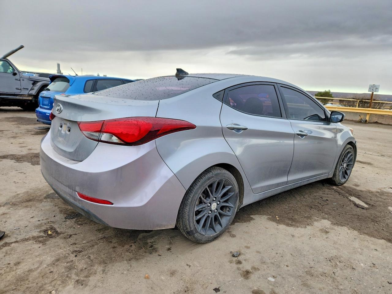 2016 HYUNDAI ELANTRA