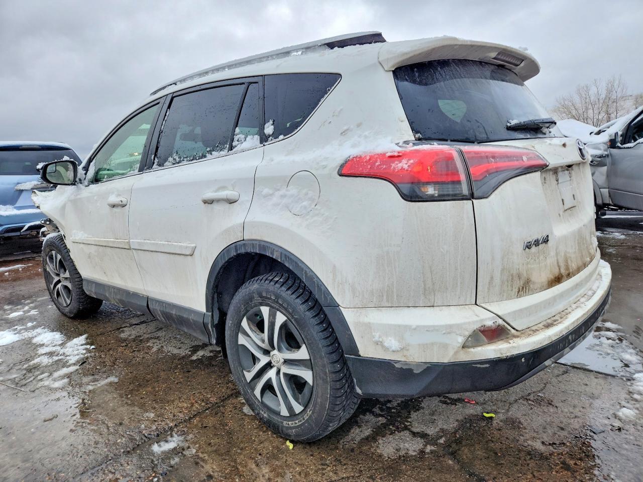 2016 TOYOTA RAV4