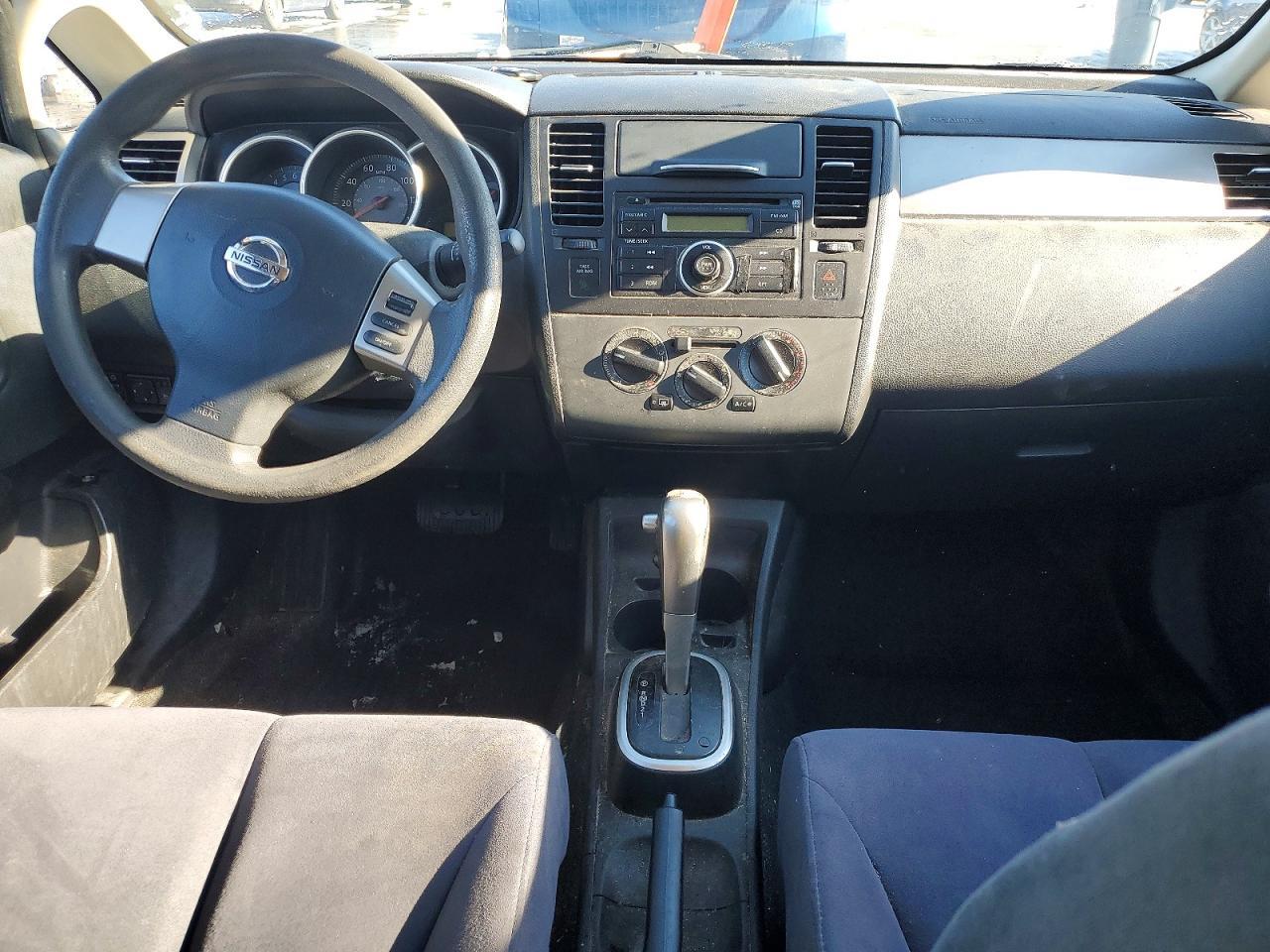 2009 NISSAN VERSA