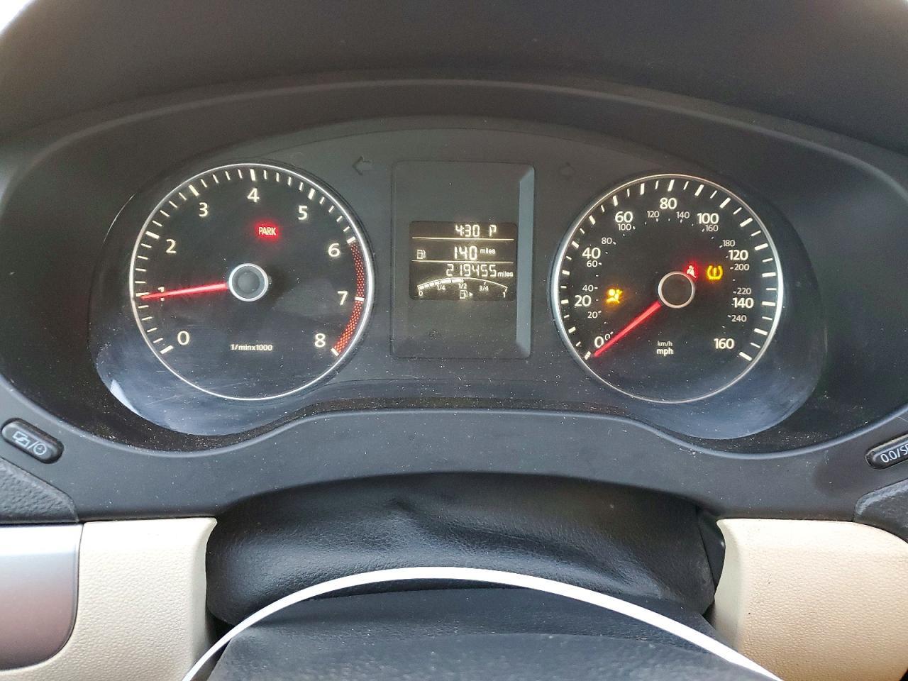 2014 VOLKSWAGEN JETTA